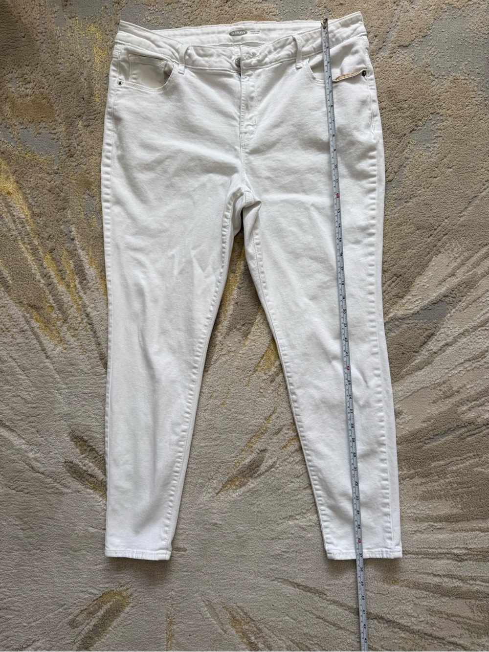 Old Navy White Skinny Jeans